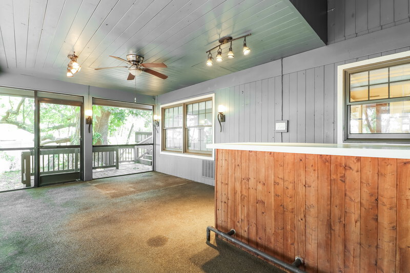 3,410/Mo, 1698 Elm Pl Clearwater, FL 33755 Sun Room View