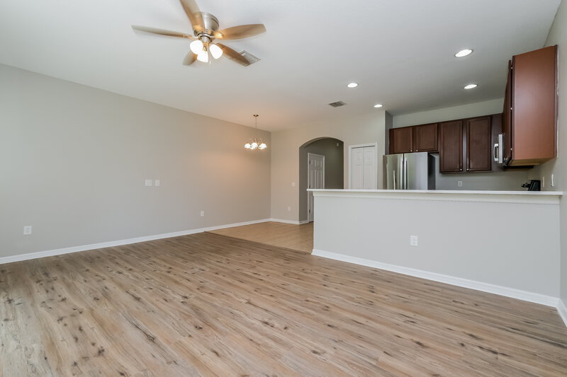 1,990/Mo, 6739 Holly Heath Dr Riverview, FL 33578 Dining Room View 2