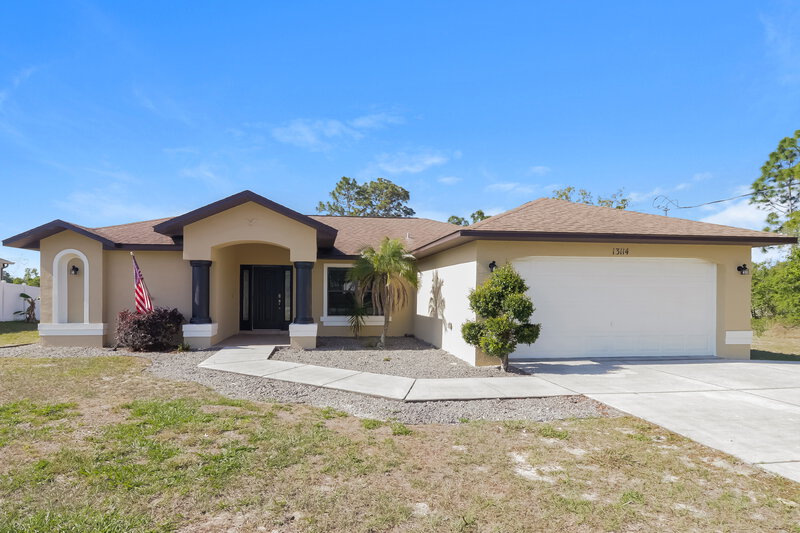 2,205/Mo, 13114 Scottville St Spring Hill, FL 34609 External View