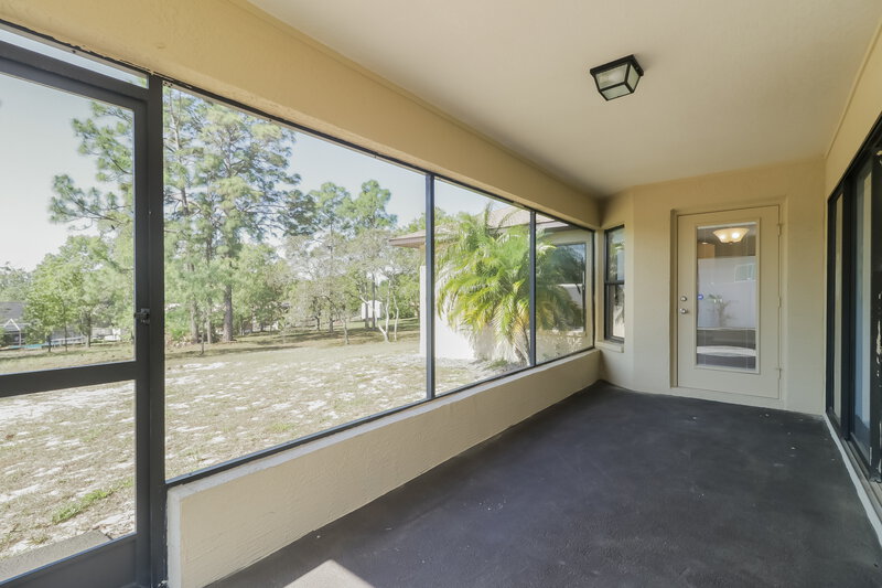 2,220/Mo, 13114 Scottville St Spring Hill, FL 34609 Sunroom View