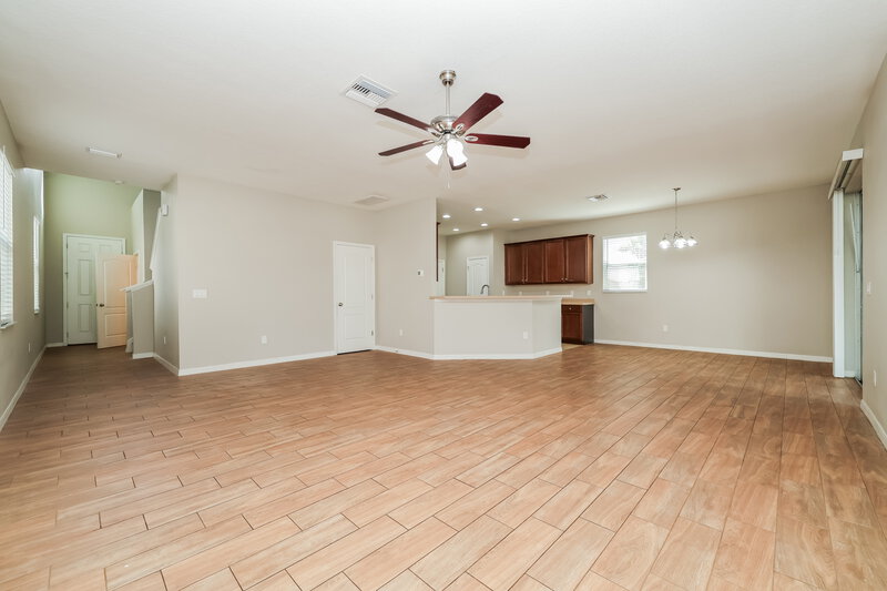 2,575/Mo, 6139 Trent Creek Dr Ruskin, FL 33573 Living Room View