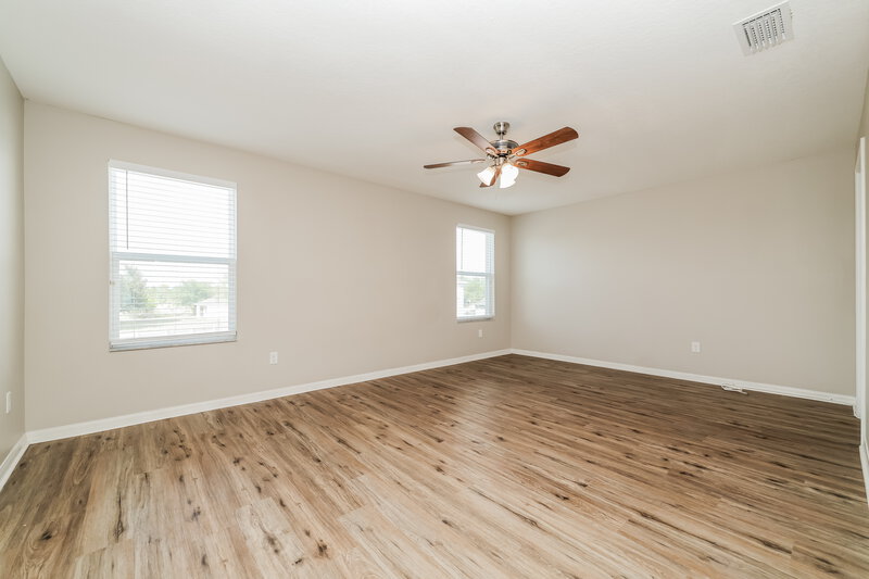 2,575/Mo, 6139 Trent Creek Dr Ruskin, FL 33573 Main Bedroom View