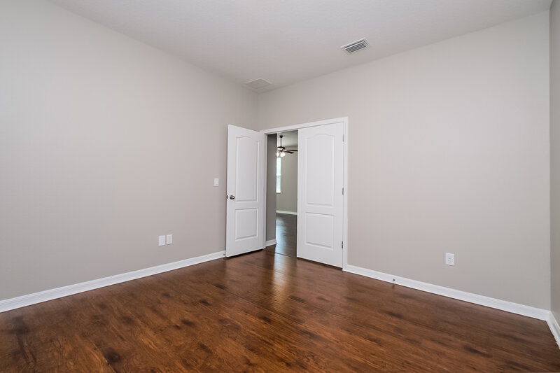 2,370/Mo, 6135 Trent Creek Dr Ruskin, FL 33573 Bedroom View