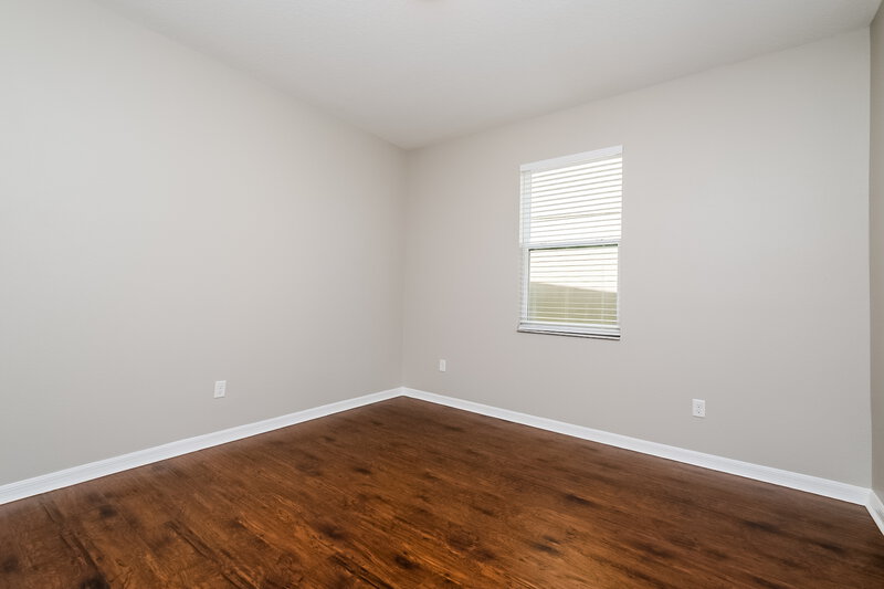 2,370/Mo, 6135 Trent Creek Dr Ruskin, FL 33573 Bedroom View 5