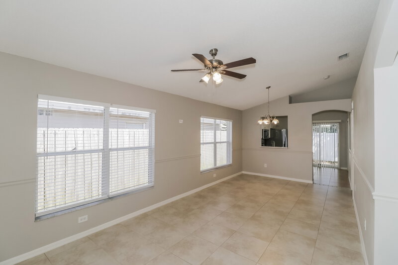 1,860/Mo, 28709 Seashell Ct Wesley Chapel, FL 33545 Living Room View