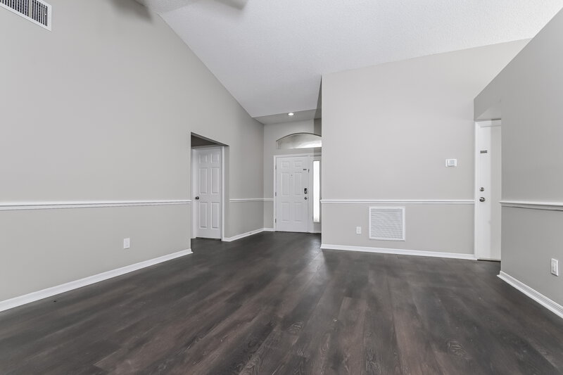 2,155/Mo, 6003 Crickethollow Dr Riverview, FL 33578 Living Room View 2