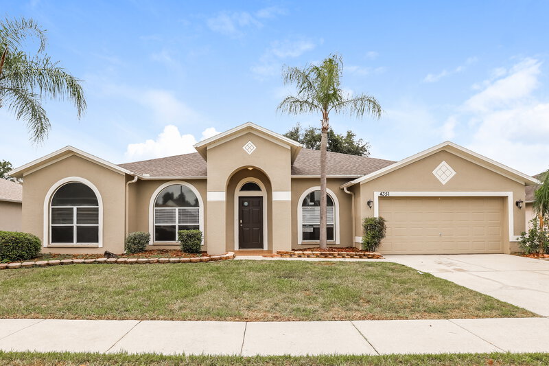 4,060/Mo, 4351 Brandon Ridge Dr Valrico, FL 33594 External View
