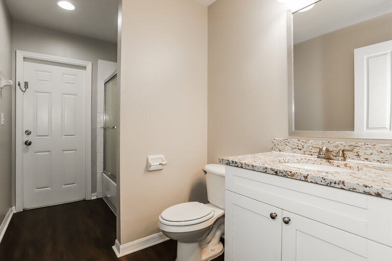 4,060/Mo, 4351 Brandon Ridge Dr Valrico, FL 33594 Bathroom View