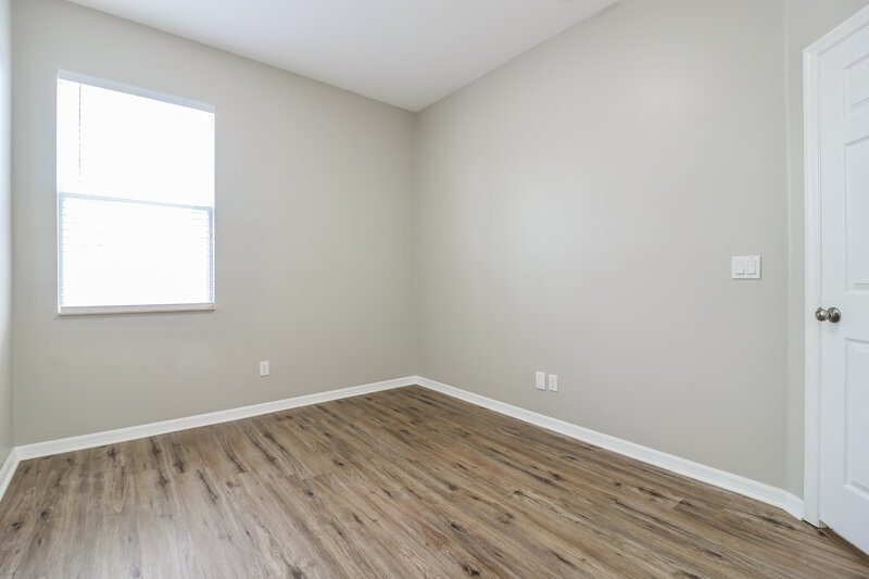 3,490/Mo, 409 Delwood Breck St Ruskin, FL 33570 Bedroom View