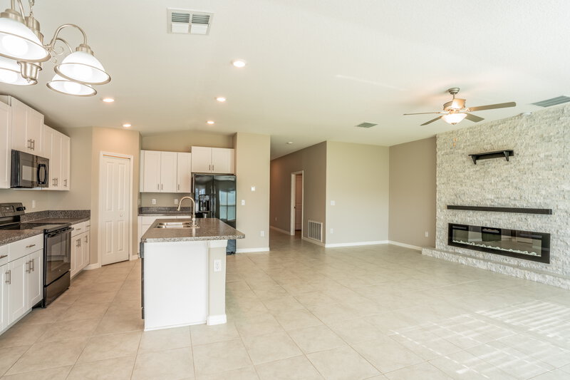 2,420/Mo, 11205 Sage Canyon Dr Riverview, FL 33578 Living Room View