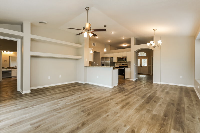 2,580/Mo, 10809 Windbury Way Riverview, FL 33569 Family Room View