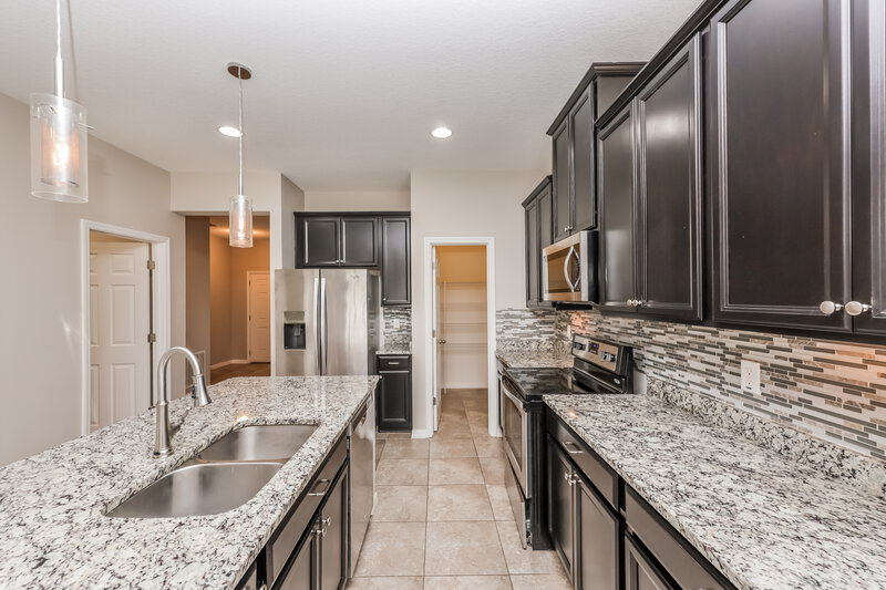 2,315/Mo, 32644 Rapids Loop Wesley Chapel, FL 33545 Kitchen View