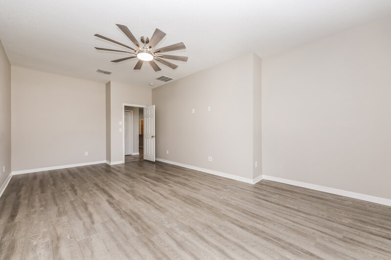 2,315/Mo, 32644 Rapids Loop Wesley Chapel, FL 33545 Main Bedroom View 2
