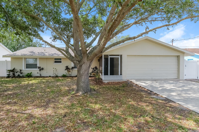 1,945/Mo, 516 Firefly Ln Apollo Beach, FL 33572 External View