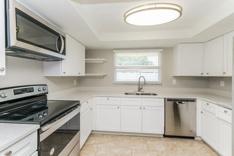 1,945/Mo, 516 Firefly Ln Apollo Beach, FL 33572 Misc View 4