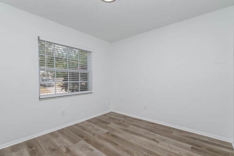 3,630/Mo, 714 Crimson King Trce Tarpon Springs, FL 34689 Bedroom View 3
