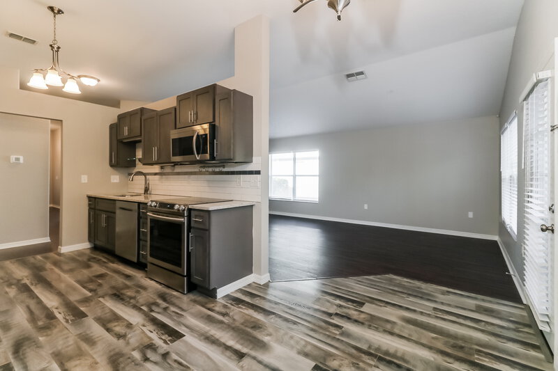 2,110/Mo, 31307 Satinleaf Run Brooksville, FL 34602 Dining Room View