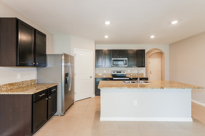 2,375/Mo, 16471 Little Garden Dr Wimauma, FL 33598 Kitchen View 2