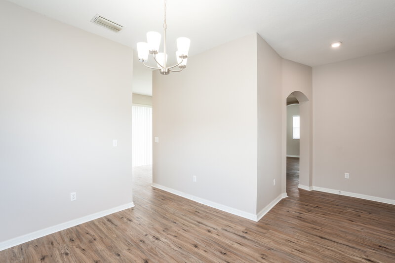 2,160/Mo, 4510 Tina Ln Plant City, FL 33563 Dining Room View
