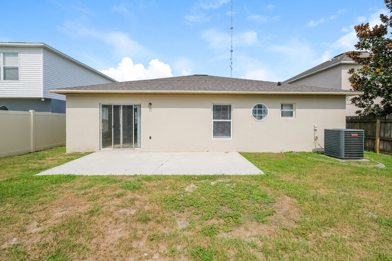 2,175/Mo, 10447 Fly Fishing St Riverview, FL 33569 Rear View