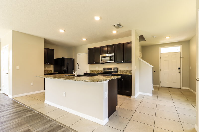2,455/Mo, 10988 Carlton Fields Dr Riverview, FL 33579 Kitchen View