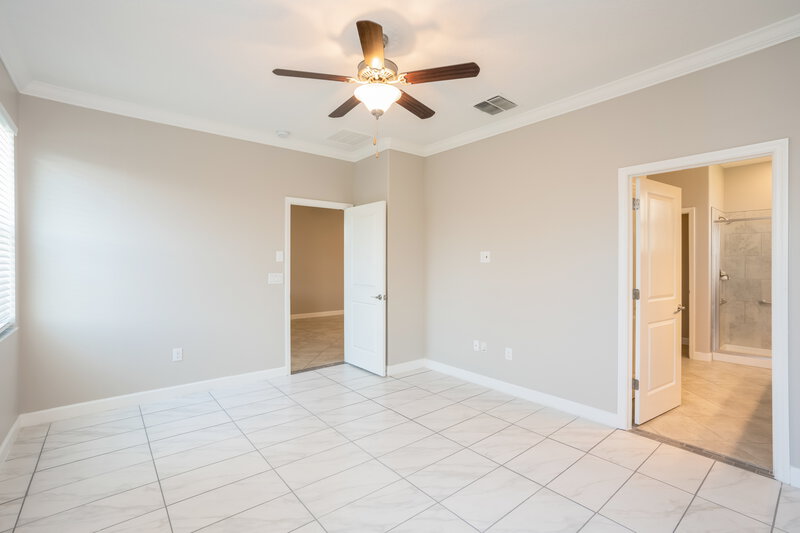 2,570/Mo, 9831 Ivory Dr Riverview, FL 33578 Main Bedroom View