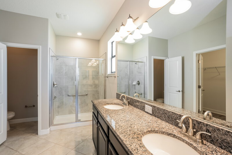2,570/Mo, 9831 Ivory Dr Riverview, FL 33578 Main Bathroom View