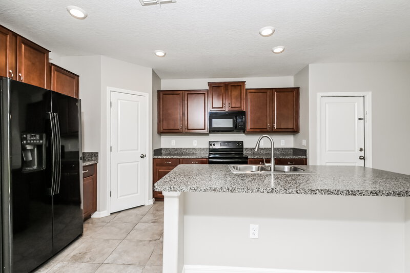 2,335/Mo, 7106 Salt River Ave Sun City Center, FL 33573 Misc View 4