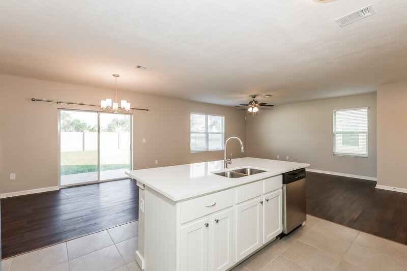 2,310/Mo, 7442 Tuscan Bay Cir Wesley Chapel, FL 33545 Kitchen View