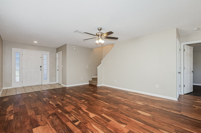 2,340/Mo, 6637 Summer Haven Dr Riverview, FL 33578 Living Room View