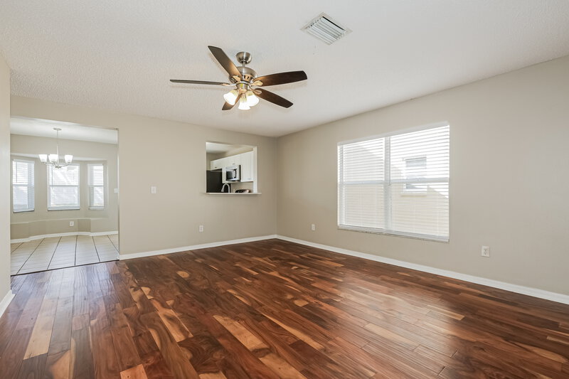 2,340/Mo, 6637 Summer Haven Dr Riverview, FL 33578 Living Room View 2