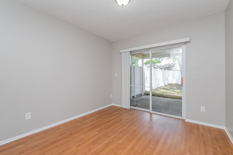 2,255/Mo, 508 Sheridan Dr Palm Harbor, FL 34684 Bedroom View 3