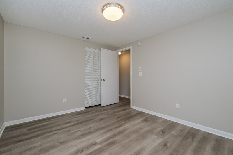 2,690/Mo, 12526 Cardiff Dr Tampa, FL 33625 Bedroom View