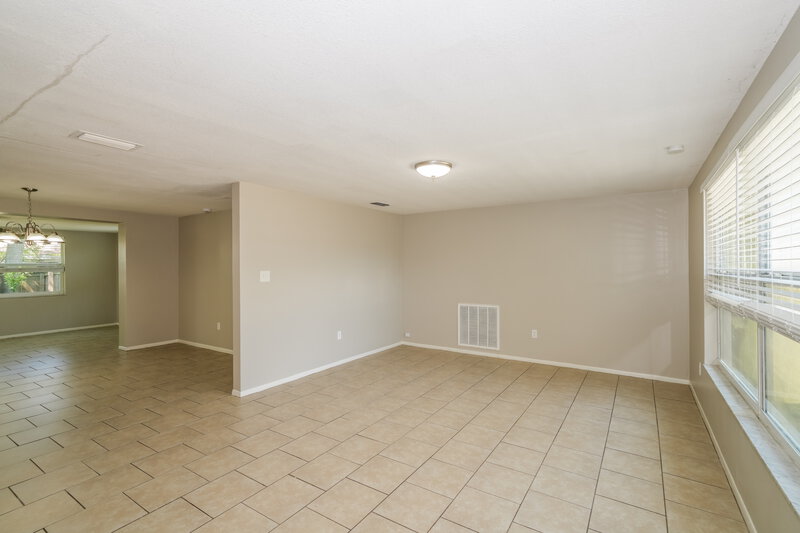 1,940/Mo, 10933 Felsdale Ave Port Richey, FL 34668 Living Room View