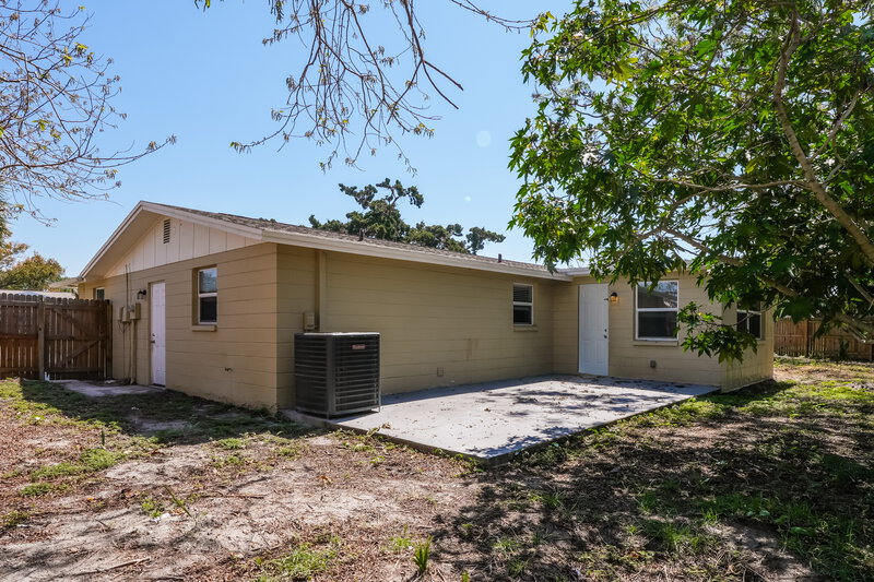 1,940/Mo, 10933 Felsdale Ave Port Richey, FL 34668 Rear View 2