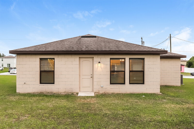 1,585/Mo, 26493 Anthony Ave Brooksville, FL 34602 Rear View 2