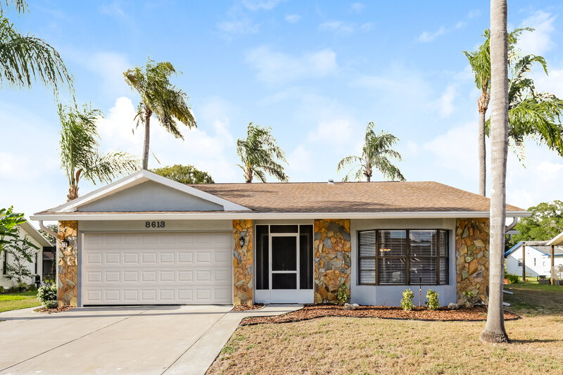 2,075/Mo, 8613 Bridgewater Dr New Port Richey, FL 34655 External View