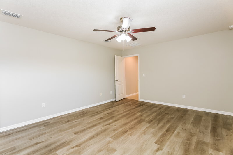 1,985/Mo, 6965 Crested Orchid Dr Brooksville, FL 34602 Main Bedroom View 2