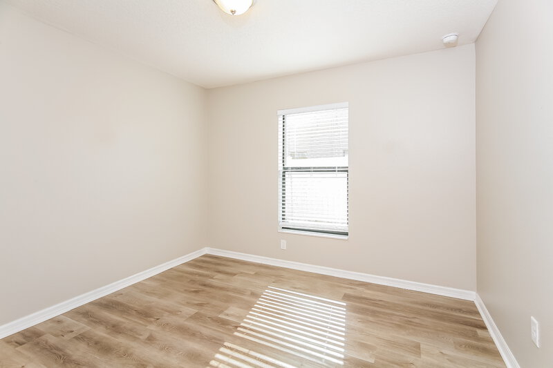 1,985/Mo, 6965 Crested Orchid Dr Brooksville, FL 34602 Bedroom View