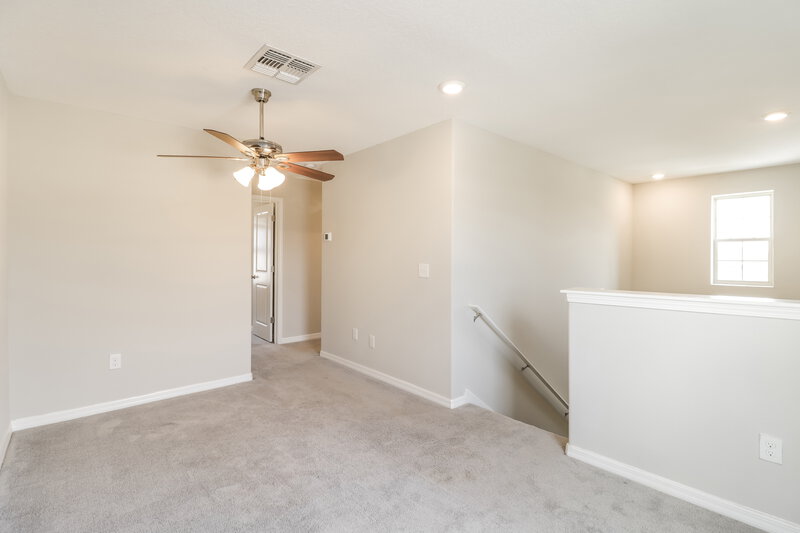 2,725/Mo, 10153 Golden Wonder Ln Riverview, FL 33578 Loft View