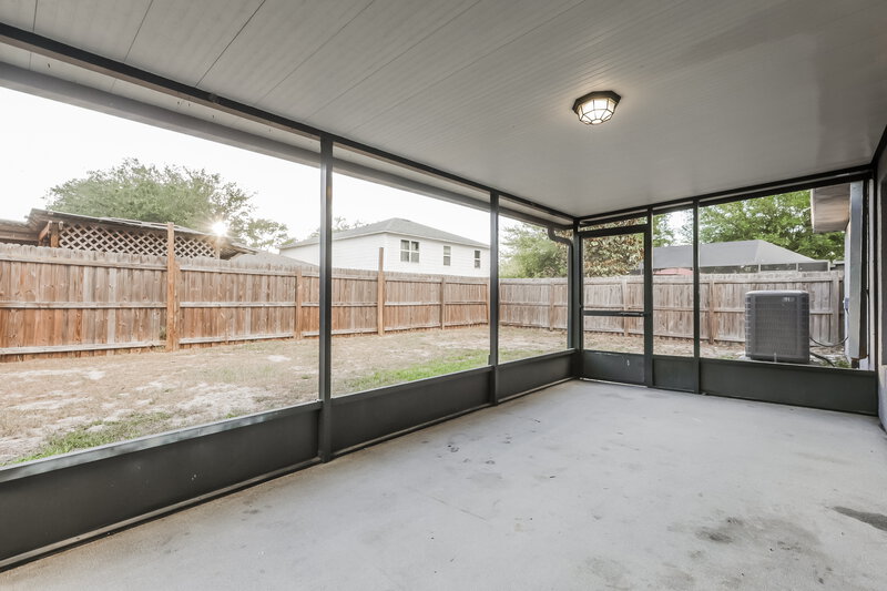 2,320/Mo, 10403 Fly Fishing St Riverview, FL 33569 Sun Room View