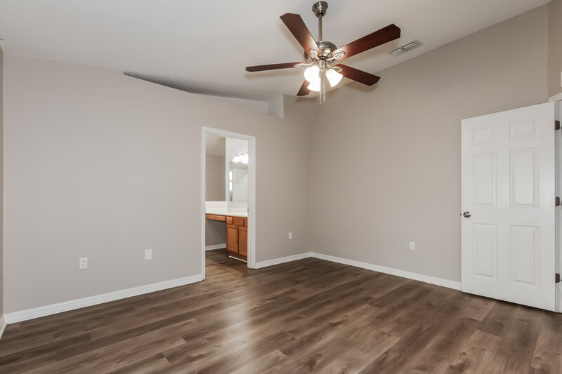 2,320/Mo, 10403 Fly Fishing St Riverview, FL 33569 Main Bedroom View 2