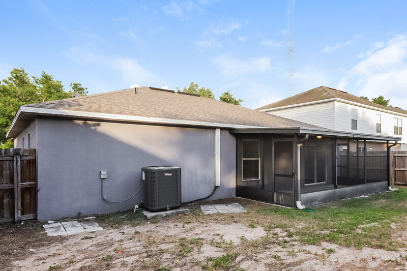 2,320/Mo, 10403 Fly Fishing St Riverview, FL 33569 Rear View