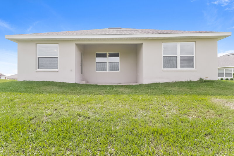 2,940/Mo, 7083 Lamium Ct Brooksville, FL 34602 Rear View