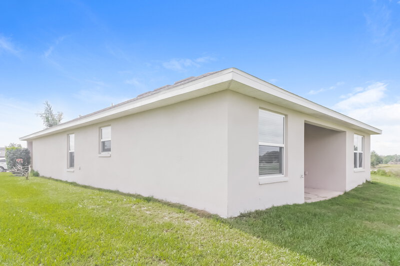 2,940/Mo, 7083 Lamium Ct Brooksville, FL 34602 Rear View 2