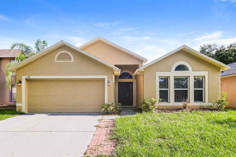 2,080/Mo, 6922 Waterbrook Ct Gibsonton, FL 33534 External View