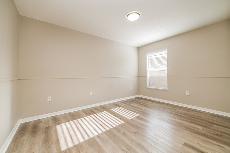 2,080/Mo, 6922 Waterbrook Ct Gibsonton, FL 33534 Bedroom View 2