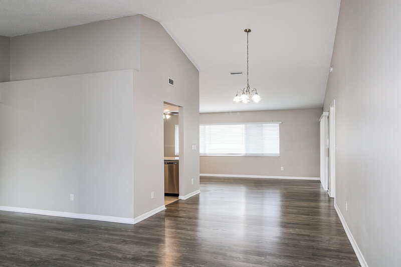 1,890/Mo, 10142 Bannister St Spring Hill, FL 34608 Living Room View 2