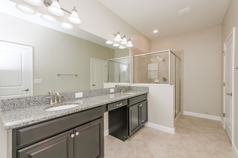 2,520/Mo, 14279 Blue Dasher Dr Riverview, FL 33569 Main Bathroom View