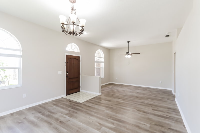 4,160/Mo, 28506 Tall Grass Dr Zephyrhills, FL 33543 Dining Room View